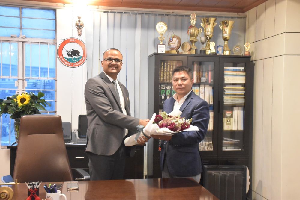 Outgoing DC Kohima, Kumar Ramnikant, IAS, handed over charge to the new DC Kohima, B Henok Buchem, NCS on March 11. (DIPR Photo)